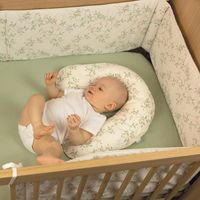Baby-Lagerungskissen mit Bezug Satin